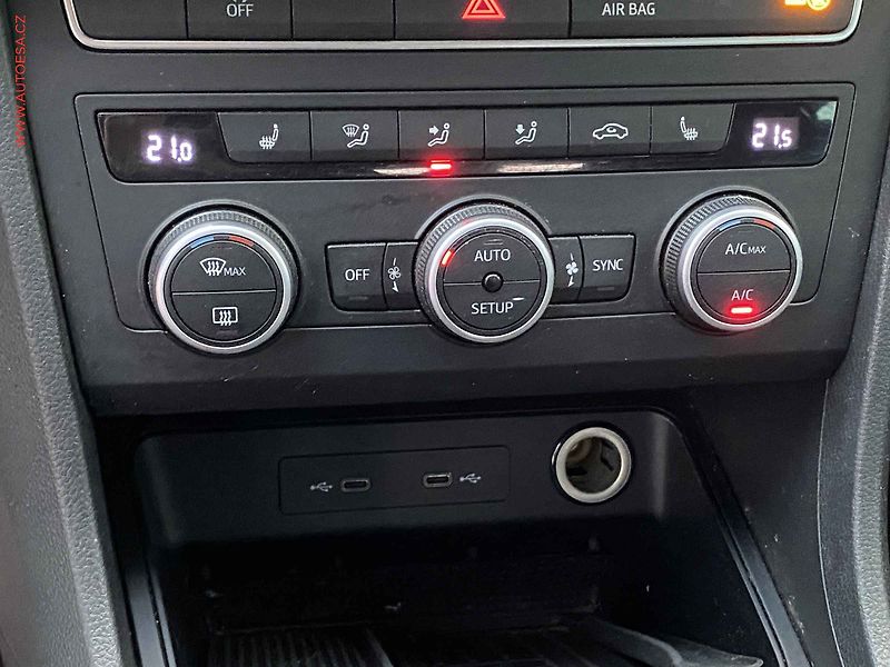 Seat Ateca (2022) 2.0 TDi, Style, DSG, LED - fotka 16 z 19