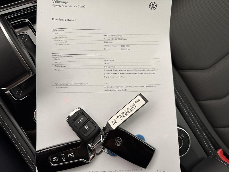 Volkswagen Touareg 3.0Tdi*210kw*1-MAJ*DPH*R-Line* - fotka 45 z 49
