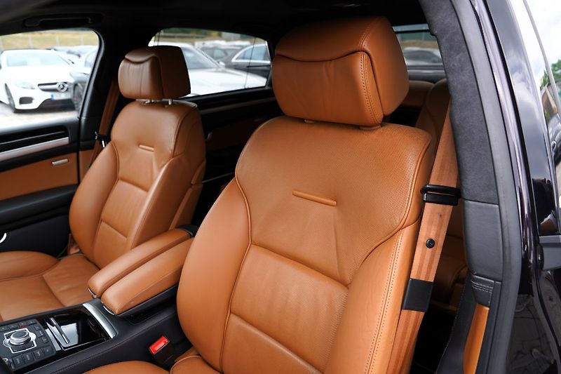 Audi A8 4.2 TDI Long,4x4 Exclusive - fotka 25 z 50