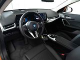 BMW iX2 xDrive30 - náhled 11