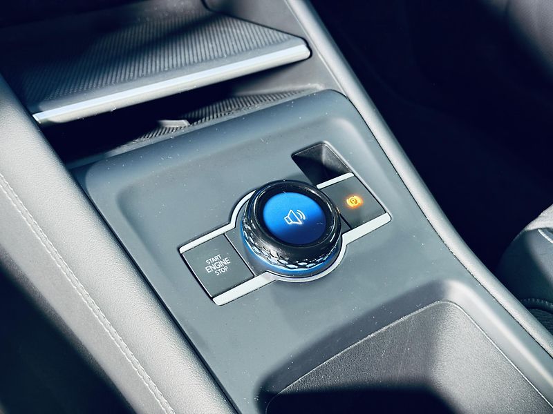 Volkswagen Tayron (2025) 2.0*TDi*4M*ZÁRUKA*REZERVACE - fotka 21 z 32