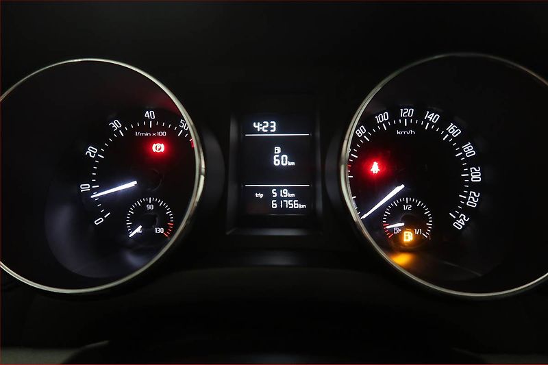 Škoda Yeti (2014) Ambition 1.2 TSI - fotka 11 z 15