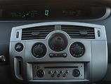 Renault Scénic (2009) 1.6 16V, po STK, rezervace - náhled 12