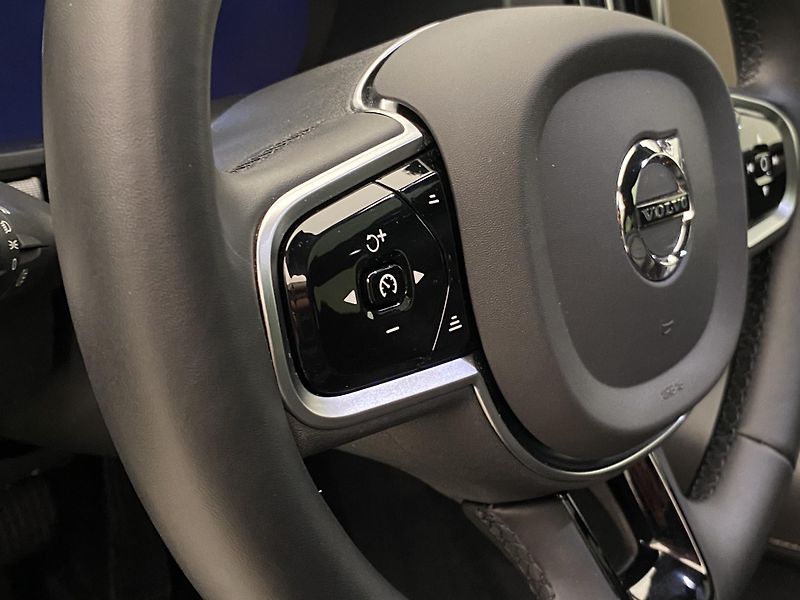 Volvo V90 B4 BRIGHT PLUS AUT - fotka 20 z 63