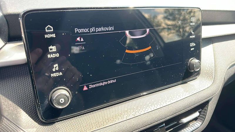 Škoda Fabia Selection 1,0 MPI 59kW MT5/476 - fotka 15 z 26