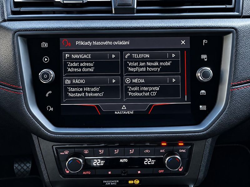 Seat Arona (2020) 1.5 TSI 110 kW FR - fotka 24 z 35