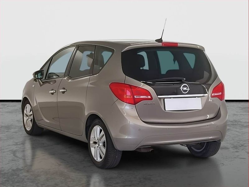 Opel Meriva (2013) Cosmo 1.7 CDTi, Automat - fotka 4 z 19