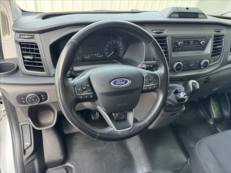 Ford Transit Custom 2,0 TDCi L1H1 DPH 1.maj ČR - fotka 35 z 50