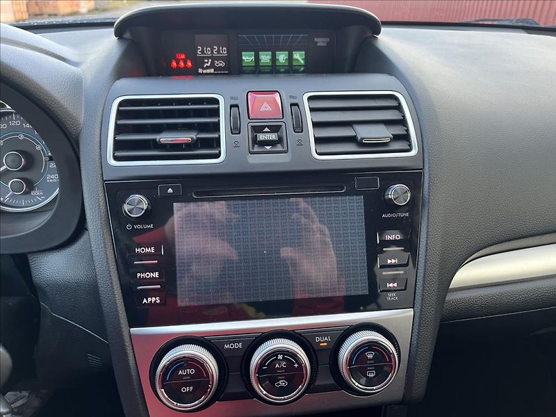 Subaru XV 2,0 D 4x4 108KW KAMERA SERVIS - fotka 16 z 44