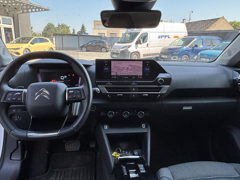 Citroën C4 1,2 PureTech 130k EAT8 SHINE - fotka 5 z 10
