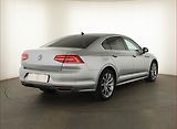 Volkswagen Passat (2018) R-Line 2.0 TDI, Automat, Kůže - náhled 4
