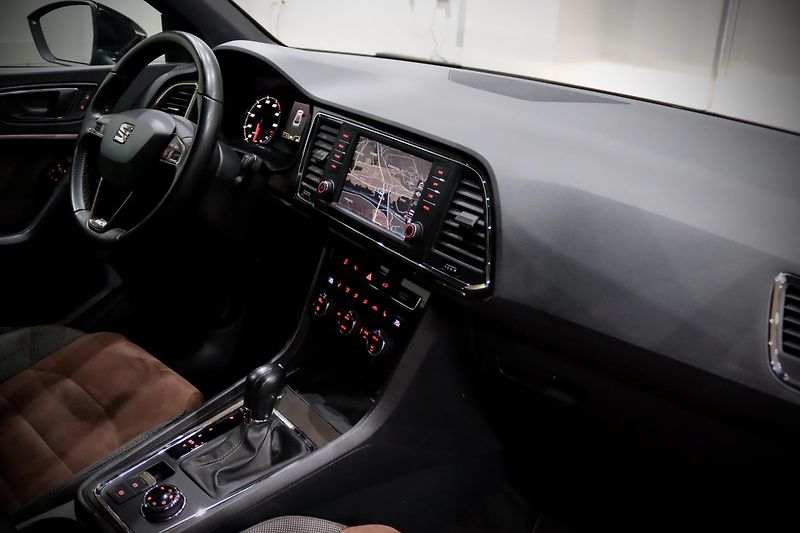 Seat Ateca 1.4 TSI 110 kW DSG 4Drive - fotka 14 z 45