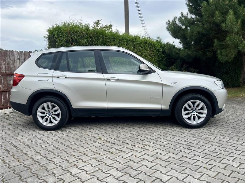 BMW X3 2,0 D  xDrive / KLIMA - fotka 6 z 36