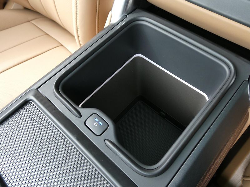 Land Rover Range Rover 3,0 Autobiography P460e - fotka 33 z 44