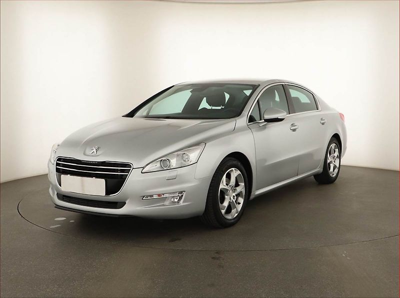 Peugeot 508 (2011) 2.0 HDi, ČR,1.maj, Xenony - fotka 2 z 16