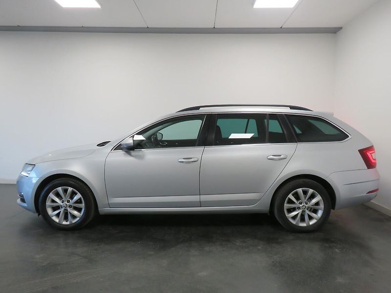 Škoda Octavia - fotka 3 z 26