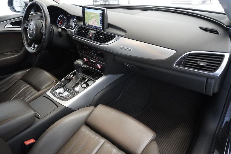 Audi A6 Allroad 3.0 TDi S LINE QUTTRO AUTOMAT - fotka 32 z 36