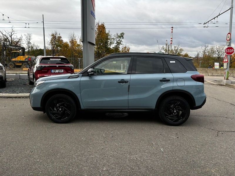 Suzuki Vitara 4x4 Black Edition VÝPRODEJ - fotka 4 z 9
