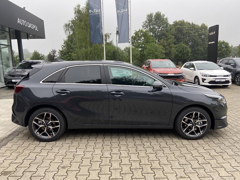 Kia Ceed (2025) TOP +Bussines 