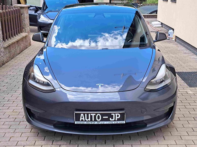 Tesla Model 3 AWD Long Range LED ACC 18ALU - fotka 7 z 10
