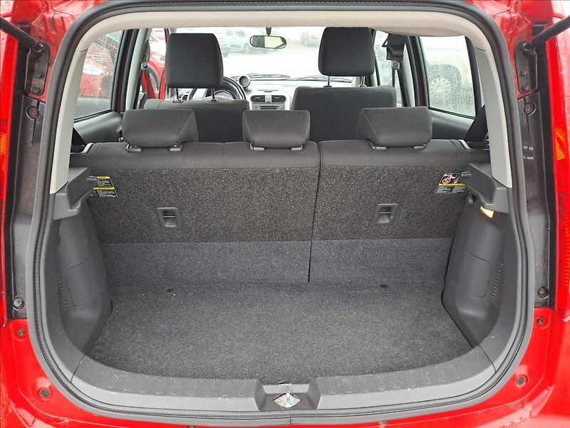 Suzuki Splash 1,0 i KLIMA - fotka 14 z 14