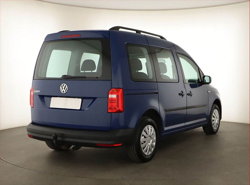 Volkswagen Caddy (2018) 2.0 TDI, 5Míst, ČR - fotka 5 z 11
