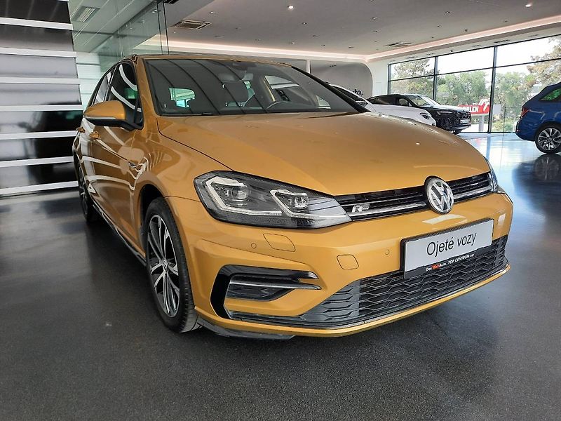 Volkswagen Golf (2017) 1.5 TSI (110kW/150k) DSG, R-Li - fotka 18 z 21