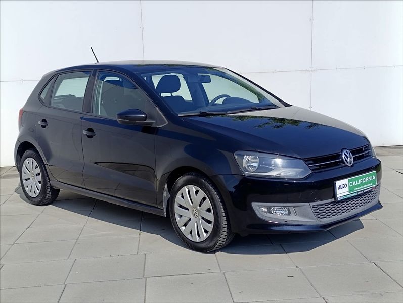 Volkswagen Polo 1,2 i Klimatizace - fotka 5 z 31