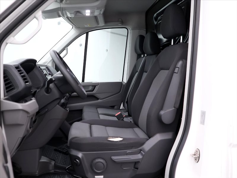 Volkswagen Crafter 2,0 TDI 130kW CZ Dílna DPH - fotka 13 z 36