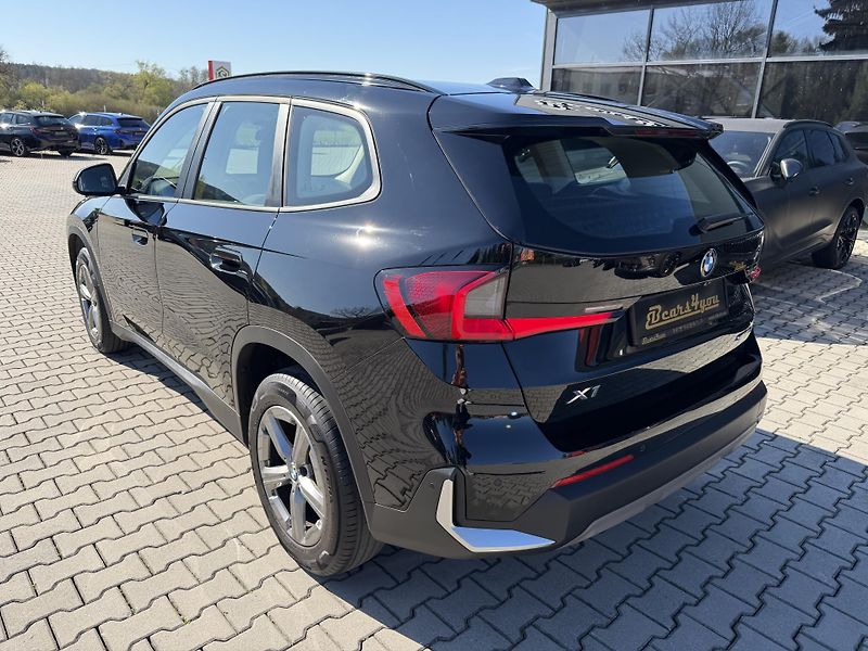 BMW X1 (2024) 18i 100kW LED KAMERA CZ - fotka 6 z 40