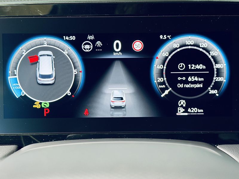 Volkswagen Passat (2025) 1.5Tsi*TAŽ*MASAŽE*360°KAMERY* - fotka 20 z 37