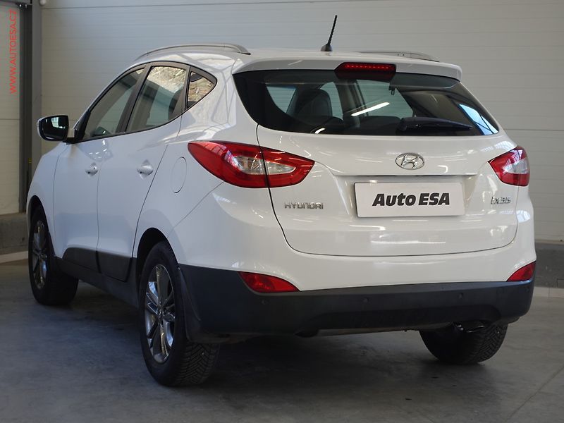 Hyundai ix35 (2015) 2.0 GDi, 2.maj,ČR, Trikolor - fotka 6 z 23