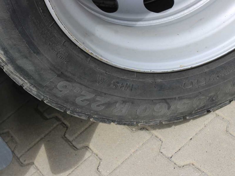 MAN TGX 18.500 XXL, EURO 6, LOWDEC - fotka 17 z 19
