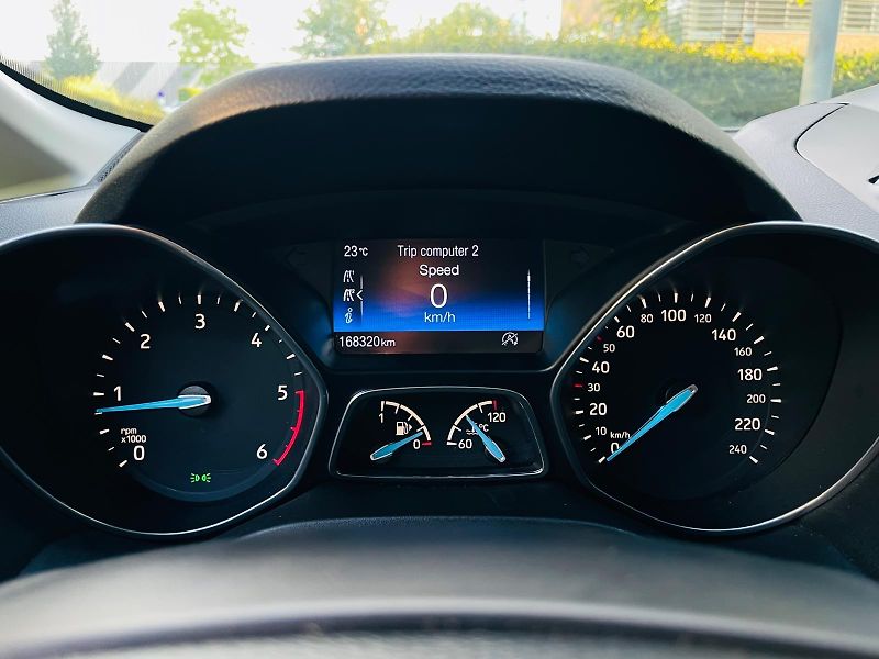 Ford C-MAX 2.0TDCi MANUÁL VÝHŘEV TAŽNÉ  - fotka 44 z 47