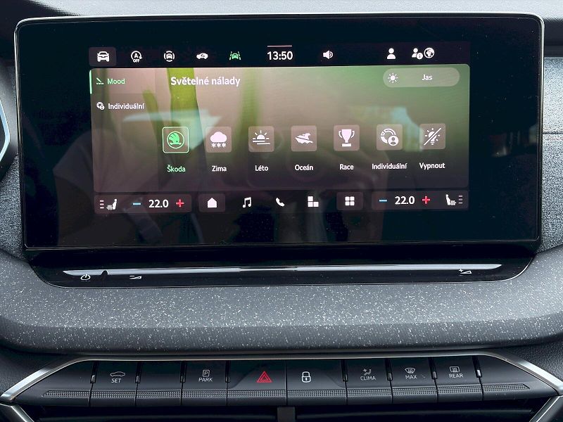Škoda Octavia (2025) DSG 1.5 TSI / 110kW / TOP SELE - fotka 32 z 35