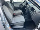 Škoda Fabia (2011) 1.4 16 V - náhled 13
