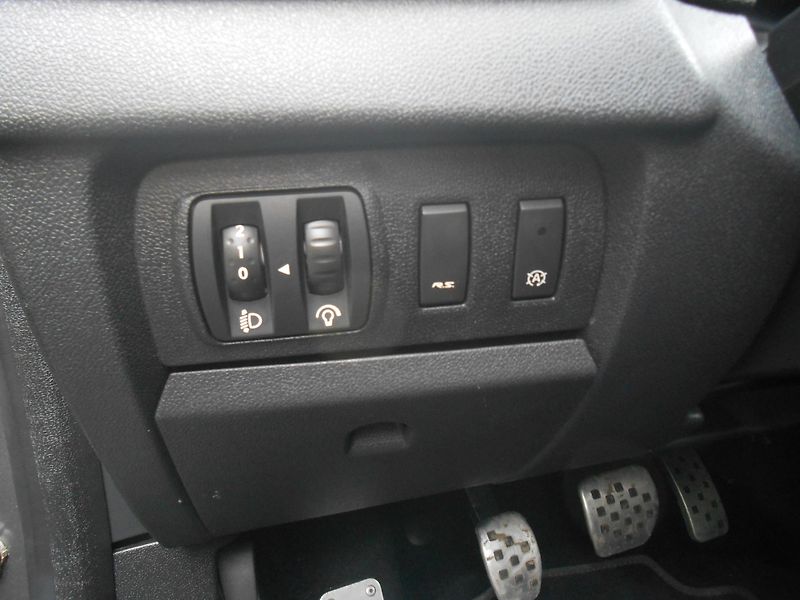 Renault Mégane R.S.-195KW,NAVI,TOP!!! - fotka 28 z 41