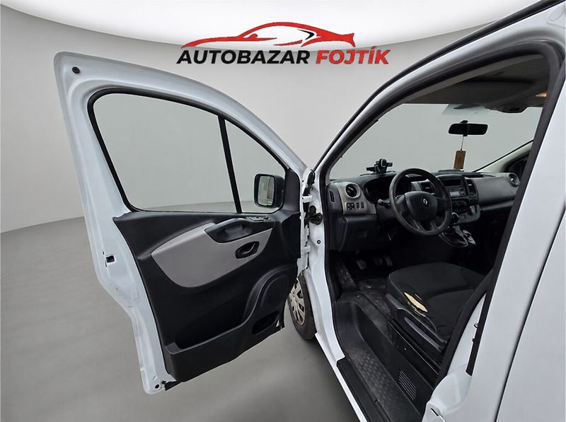 Renault Trafic (2017) 1.6 DCi 92KW 8.místné - fotka 9 z 23