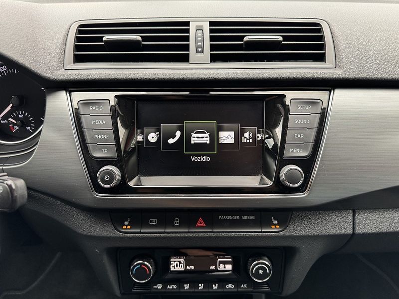 Škoda Fabia (2016) 1.2TSi Digi Klima Tažné Zař. - fotka 12 z 50