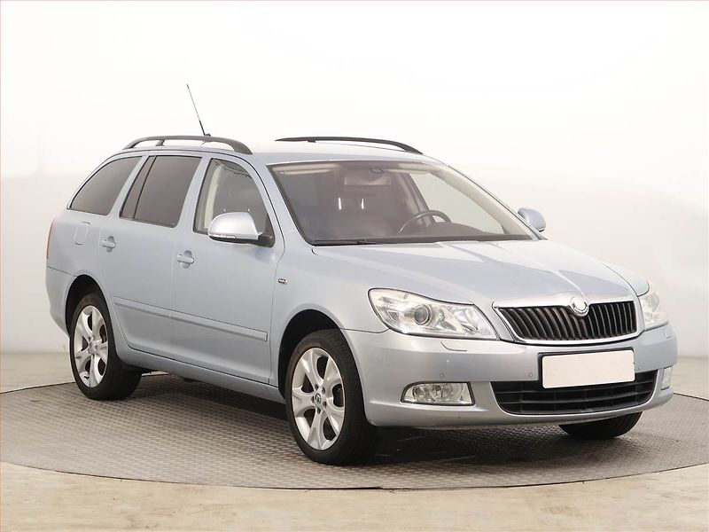 Škoda Octavia (2010) Laurin&Klement 1.8 TSI, 4X4 - fotografie inzerátu