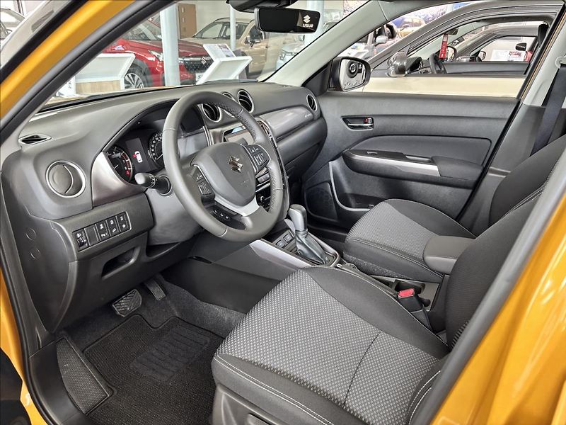 Suzuki Vitara (2026) 1,4 BoosterJet AllGrip 4x4 Aut - fotka 6 z 13