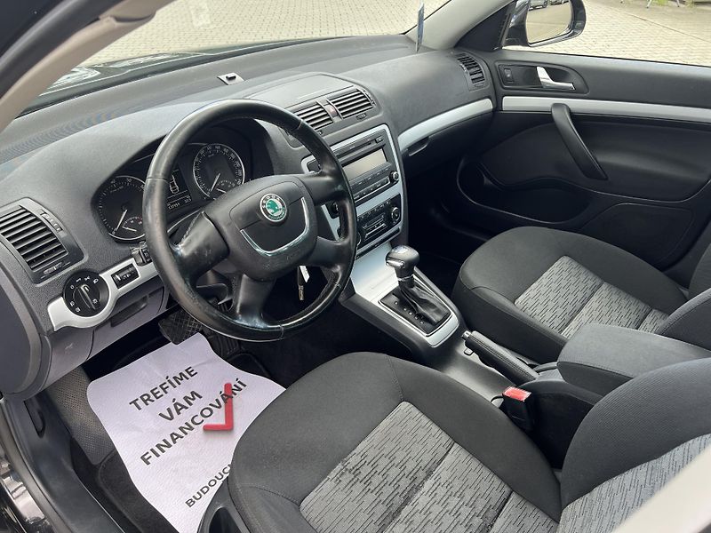 Škoda Octavia 1,2TSi DSG combi Autoklima - fotka 26 z 43