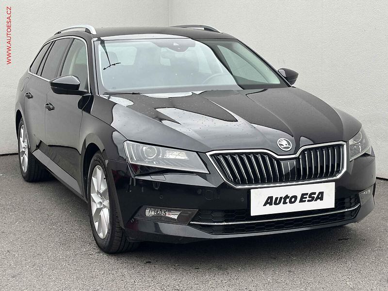 Škoda Superb (2016) 2.0 TDi, Navi, bixen - fotografie inzerátu