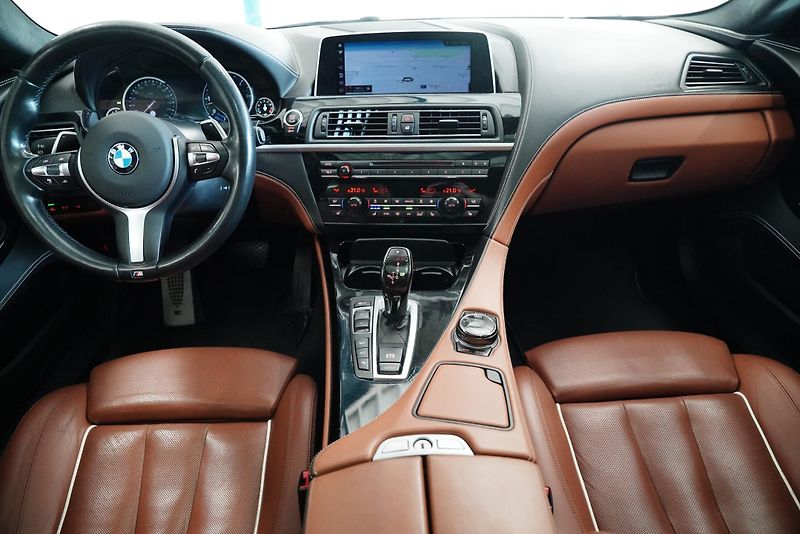 BMW Řada 6 - fotka 5 z 30