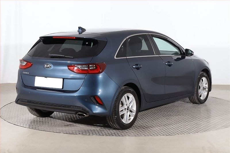 Kia Ceed (2019) 1.4 MPI, Serv.kniha, Navi - fotka 5 z 21