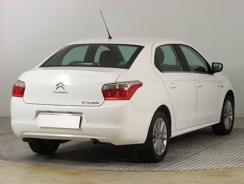 Citroën C-Elysée (2016) 1.2 PureTech, Serv.kniha - fotka 5 z 23