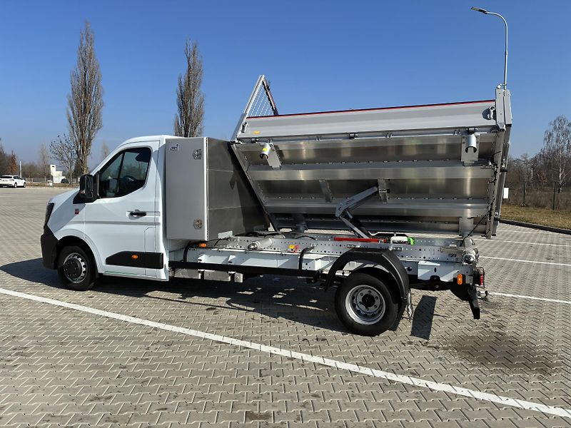 Renault Master (2025) L3H1 CCAB sklápěč S3 - fotka 15 z 31