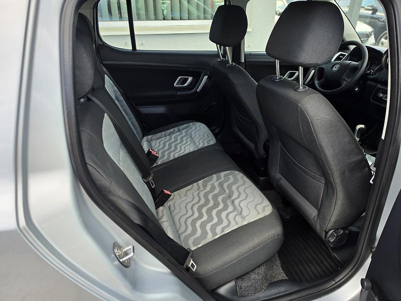 Škoda Fabia 1.2 LPG TZ  - fotka 20 z 22
