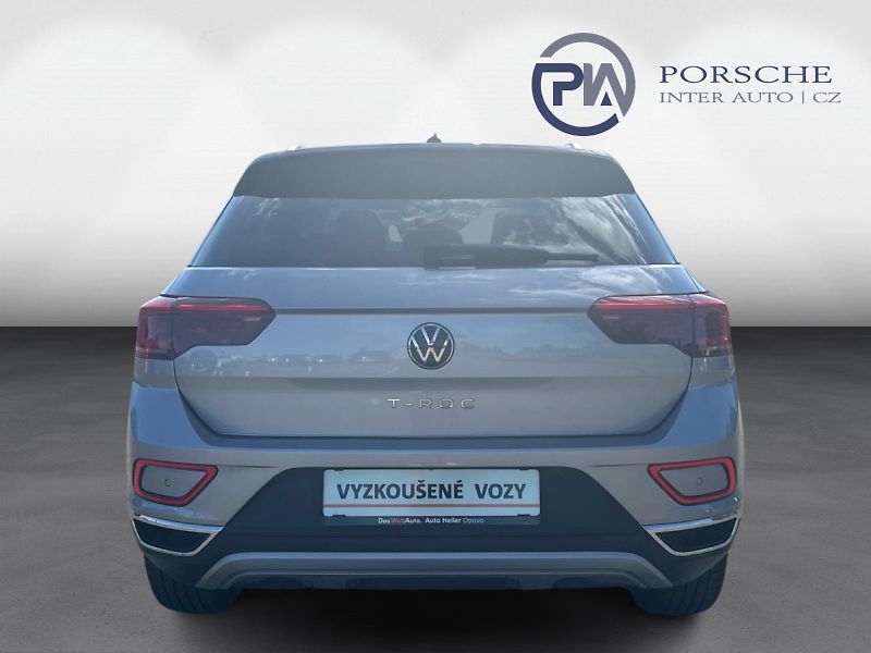 Volkswagen T-Roc 1.5 TSI Style 110 kW M6F - fotka 9 z 30