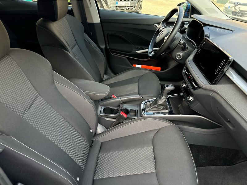 Škoda Fabia Style 1.0 TSI 81kW DSG - fotka 17 z 21